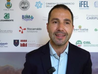 Luca Santilli, sindaco di Gagliano Aterno, insignito del Premio Angelo Vassallo 2025