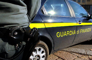 Concorso truccato per la Finanza: 46 a processo e una condanna. L’Aquila al centro dello scandalo