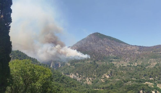 Raiano, incendio sotto controllo: prosegue la bonifica a De Contra