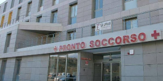 Sulmona, attese infinite per la cataratta: un anziano aspetta da oltre un anno